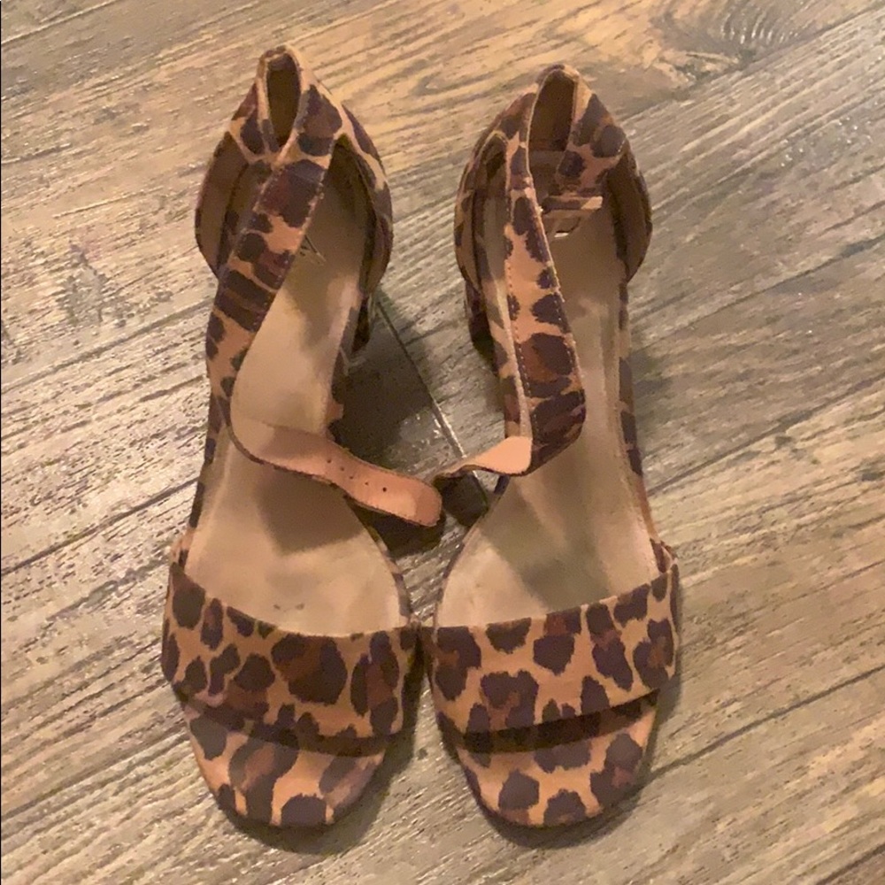 OLD NAVY Leopard Print Shoes